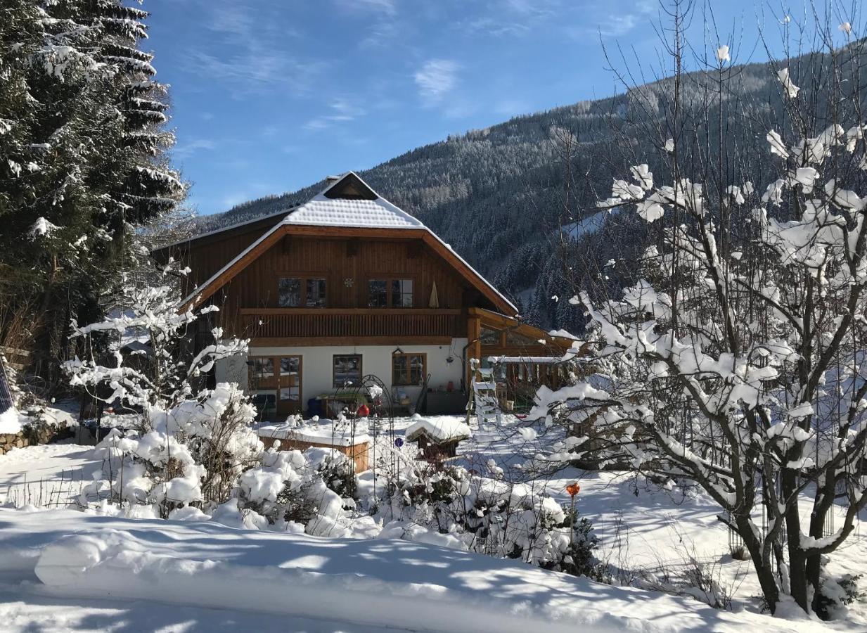 バド クラインキルヒハイムHaus Lindenkreuzアパートメント エクステリア 写真