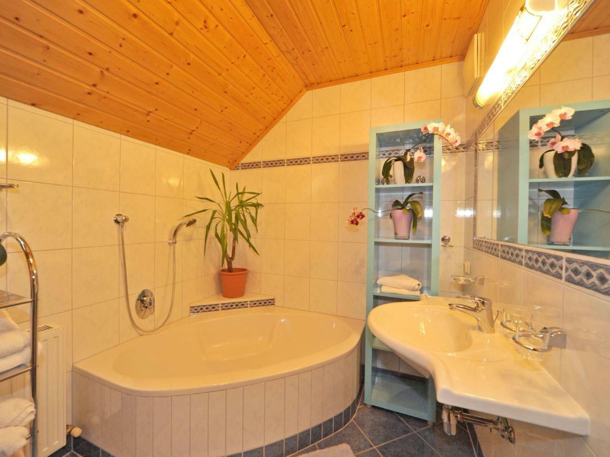 バド クラインキルヒハイムHaus Lindenkreuzアパートメント エクステリア 写真