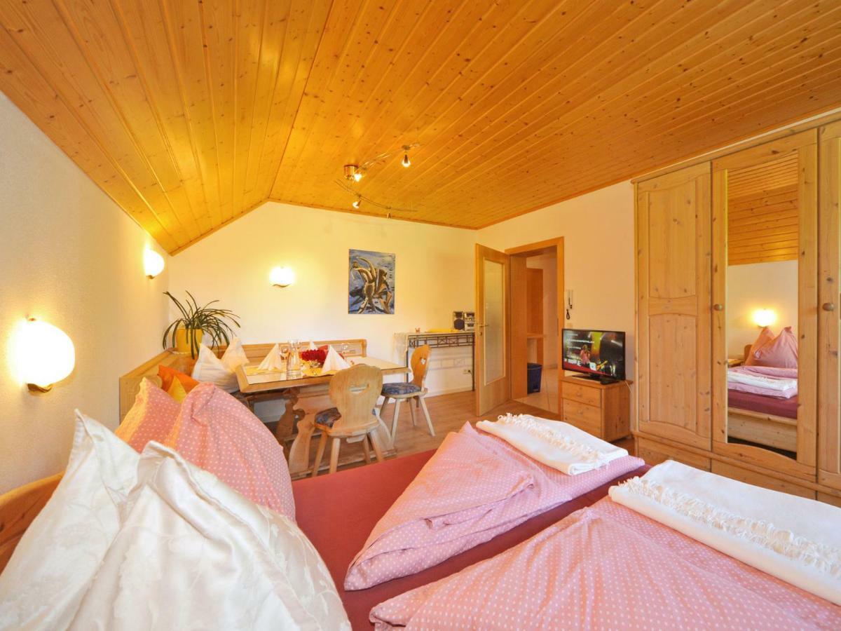 バド クラインキルヒハイムHaus Lindenkreuzアパートメント エクステリア 写真