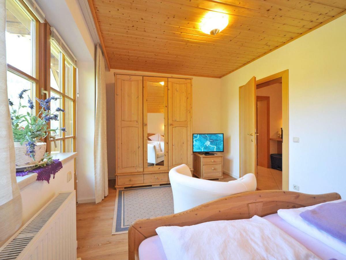 バド クラインキルヒハイムHaus Lindenkreuzアパートメント エクステリア 写真