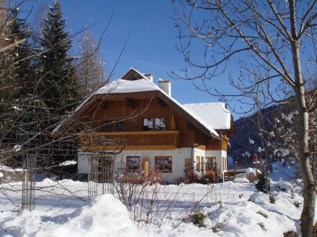 バド クラインキルヒハイムHaus Lindenkreuzアパートメント エクステリア 写真